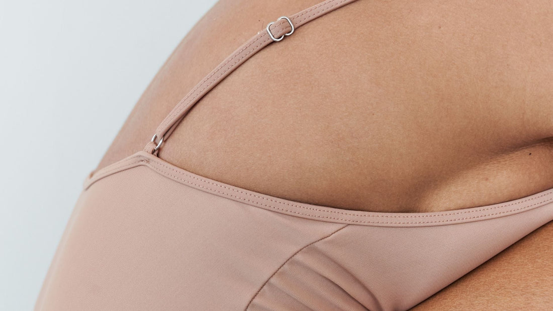 Spända, ömma bröst och gråtmild? Det beror på östrogen och progesteron